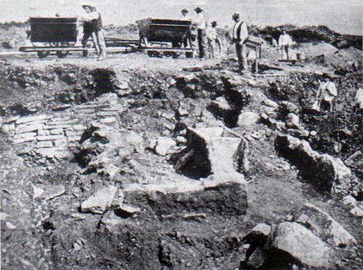 Veduta degli scavi di Nesazio nel 1903-1904, nella zona IV
